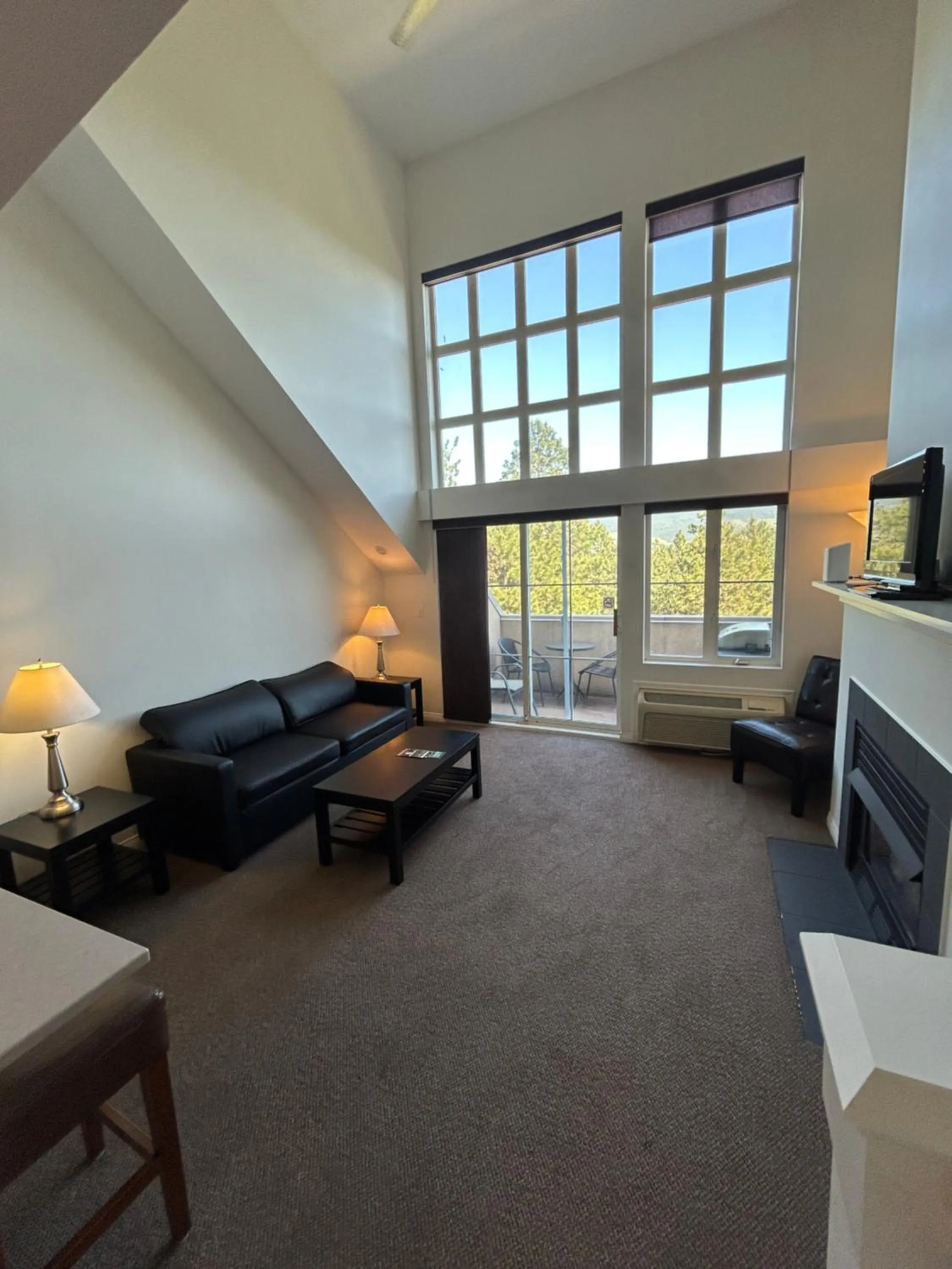 Borgata Lodge Resort