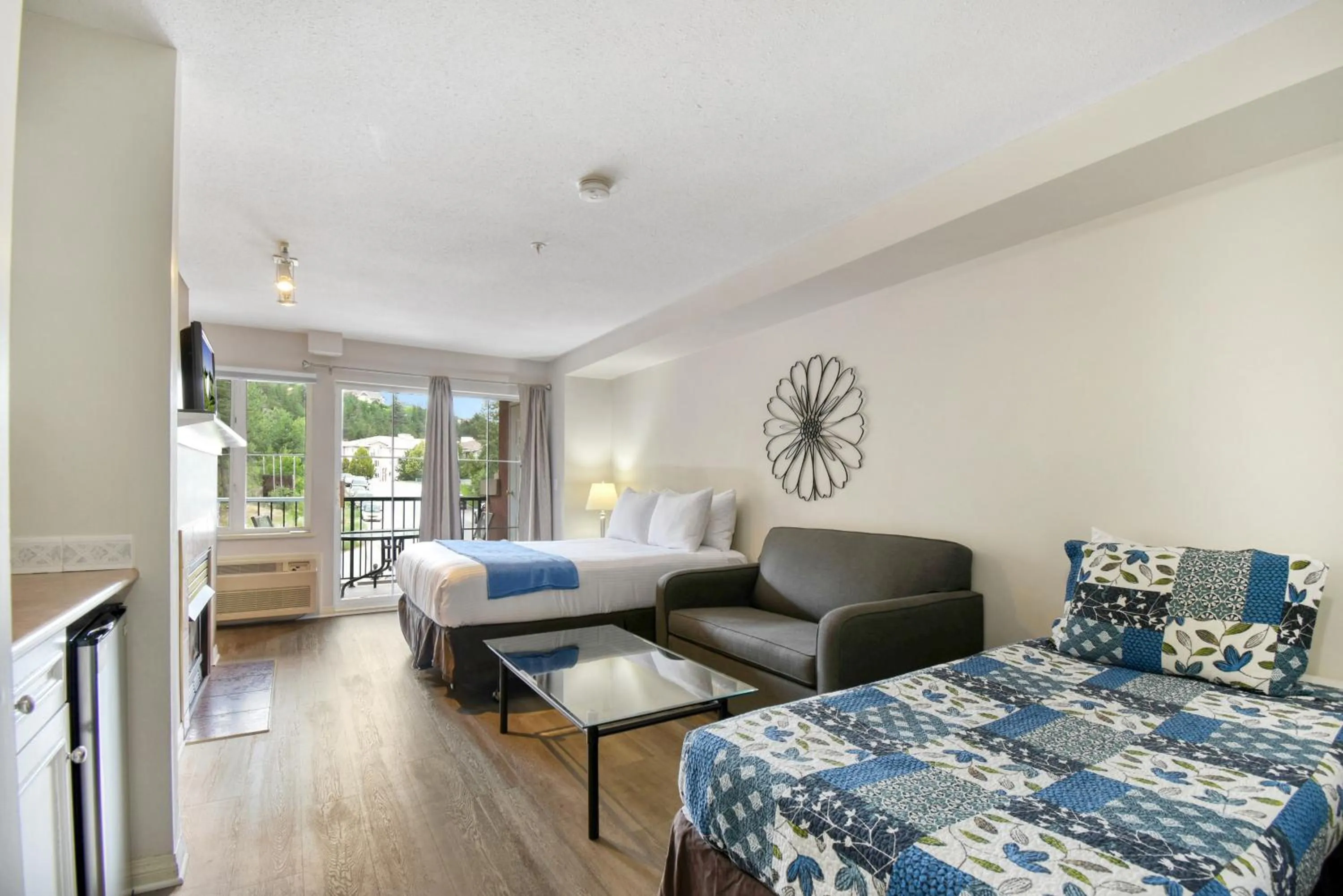 Bed in Borgata Lodge Resort