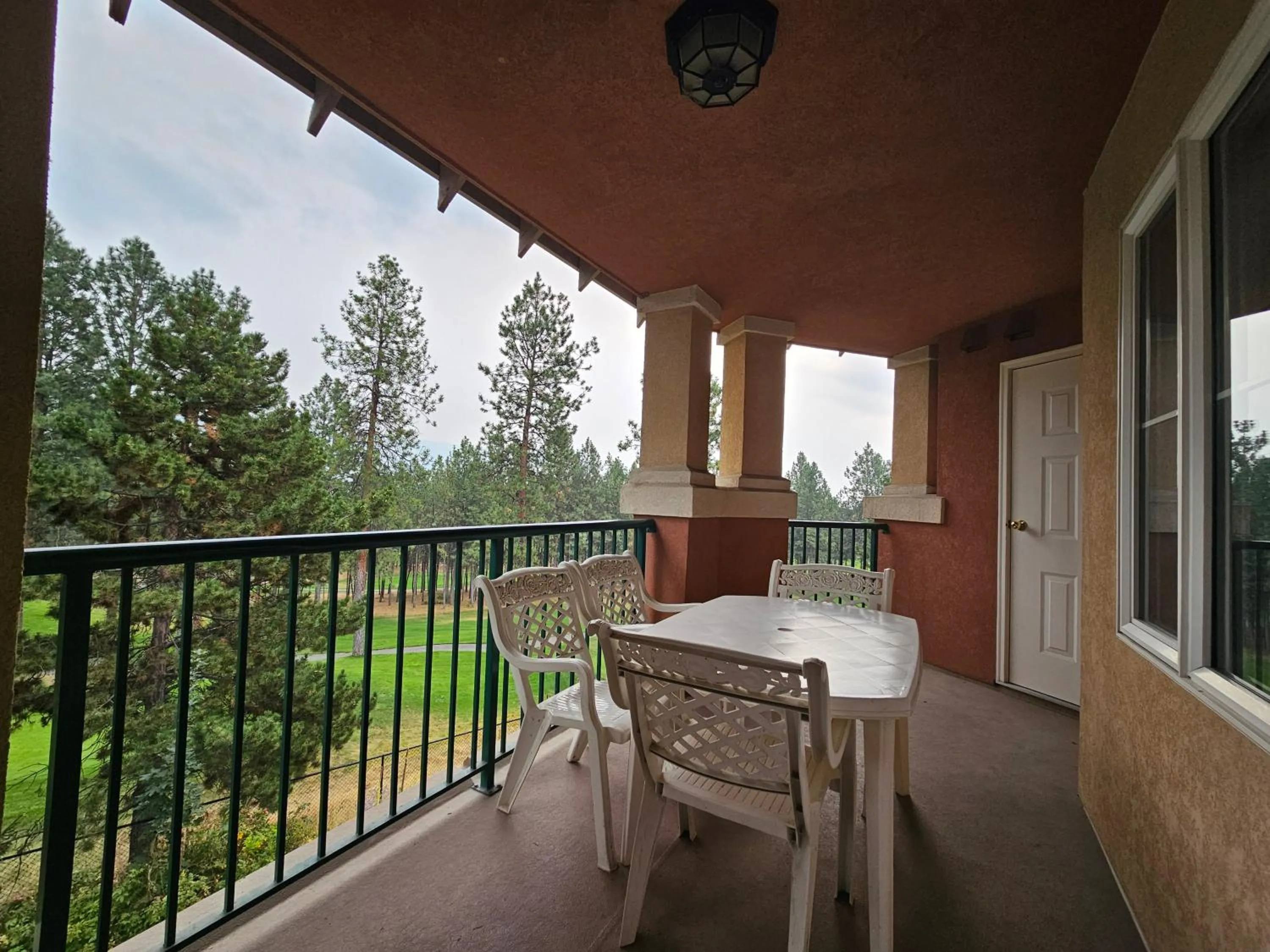 Borgata Lodge Resort