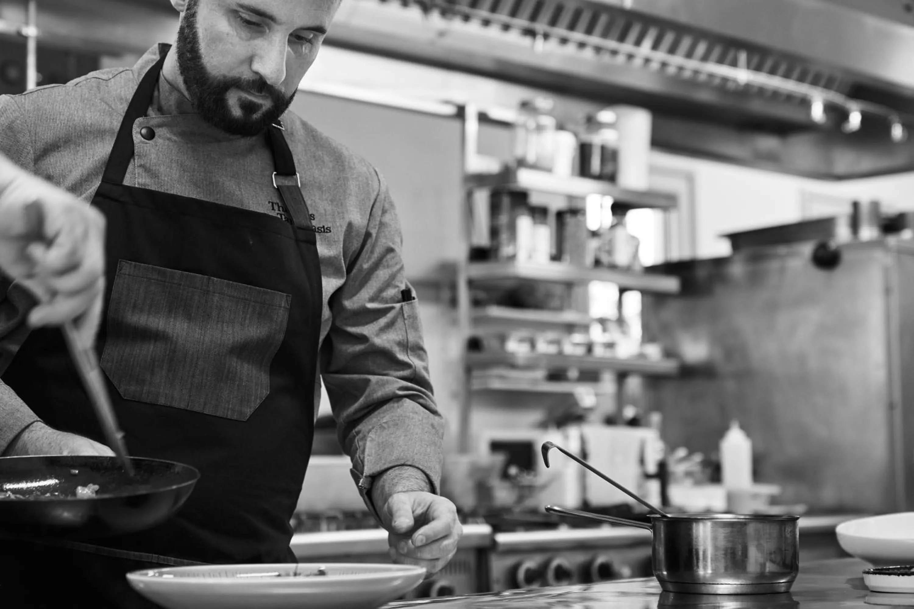 Restaurant/places to eat in Yria Island Boutique Hotel & Spa