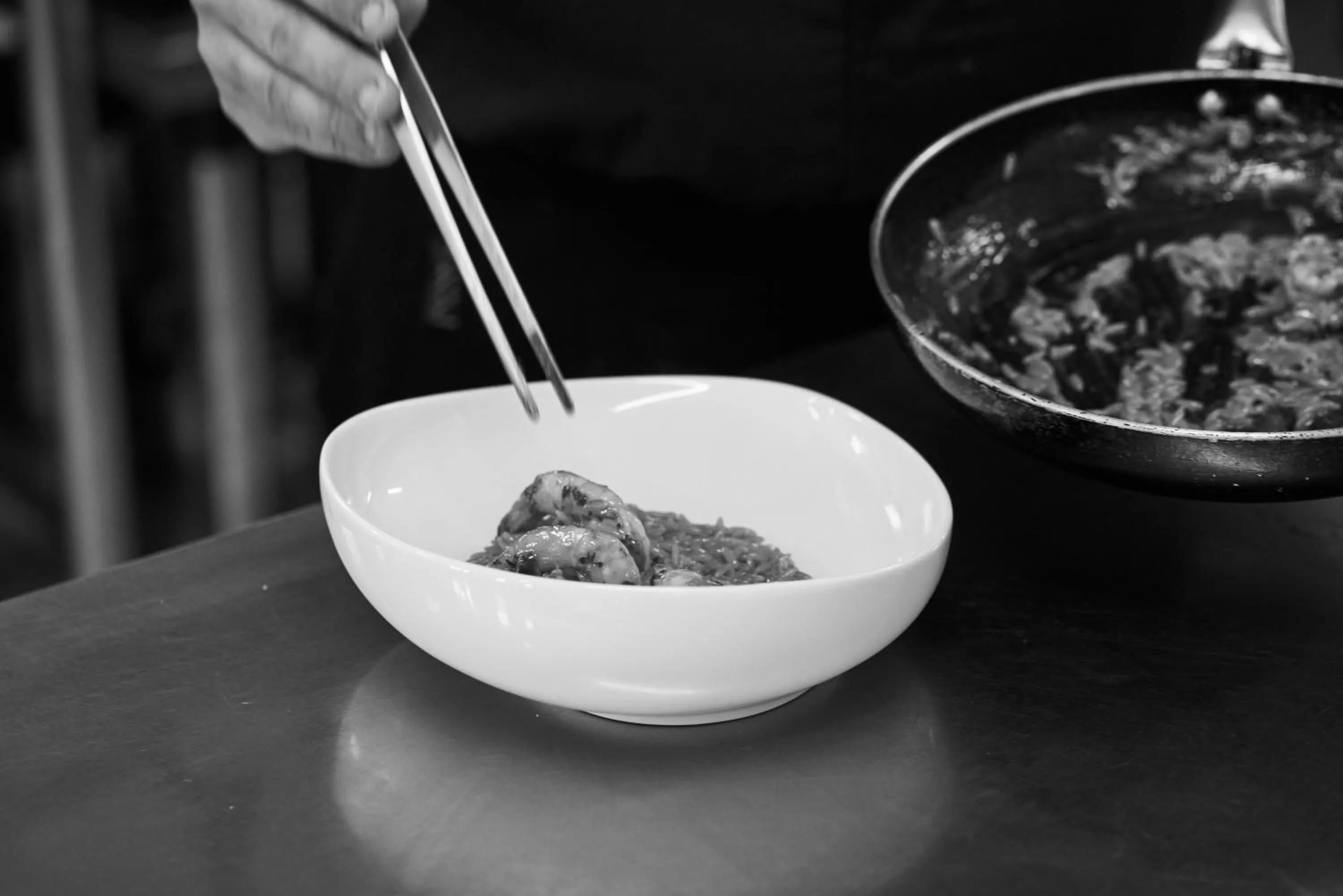 Restaurant/places to eat in Yria Island Boutique Hotel & Spa