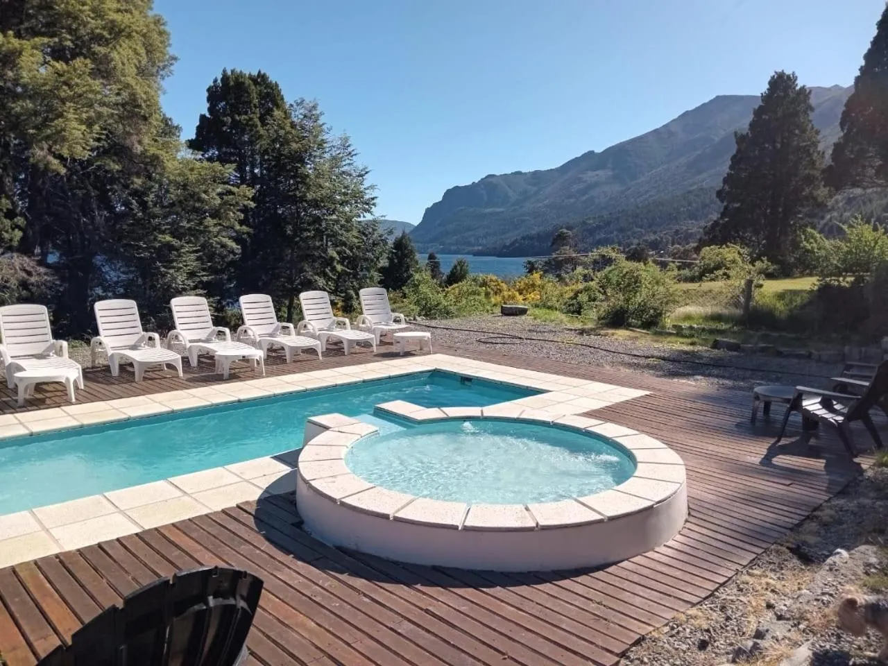 Pool view in CASA del LAGO Bariloche