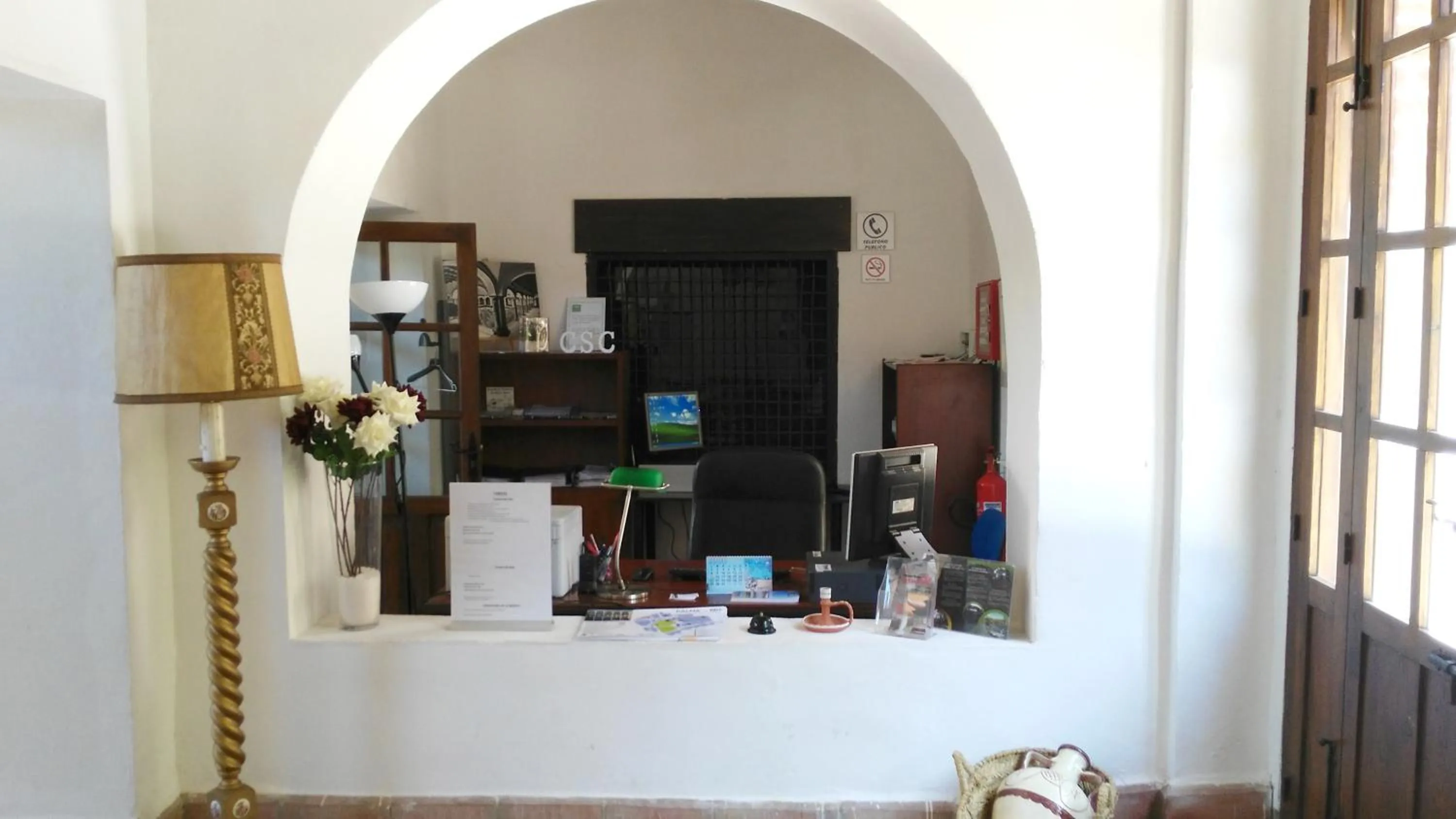 Lobby or reception in Hospedería Convento de Santa Clara