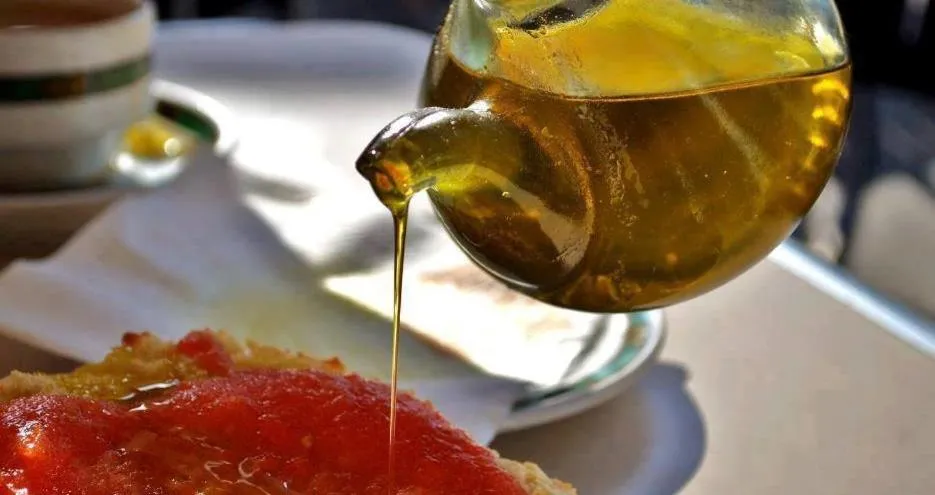 Continental breakfast in Hospedería Convento de Santa Clara