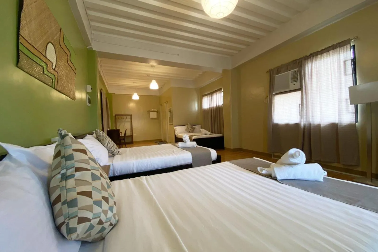 Bed in La Patria Baybay Tourist Inn powered by Cocotel