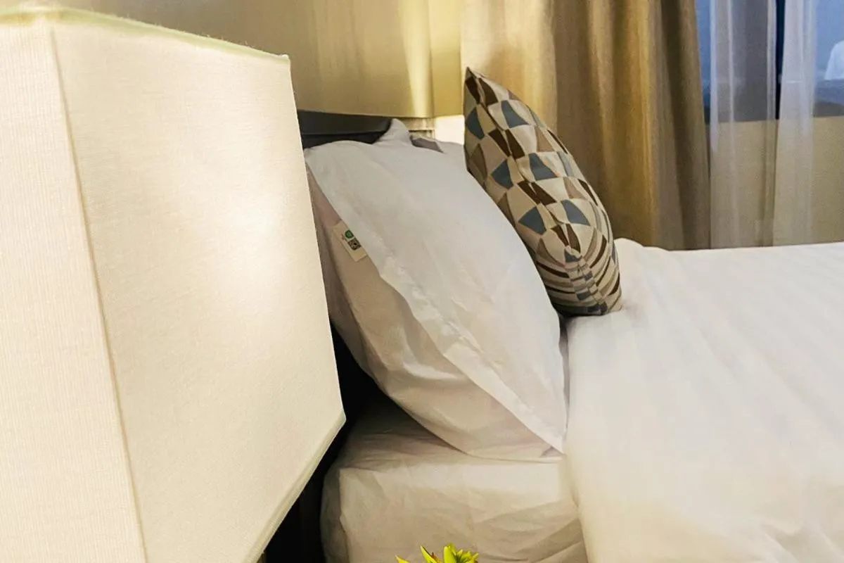 Bed in La Patria Baybay Tourist Inn powered by Cocotel