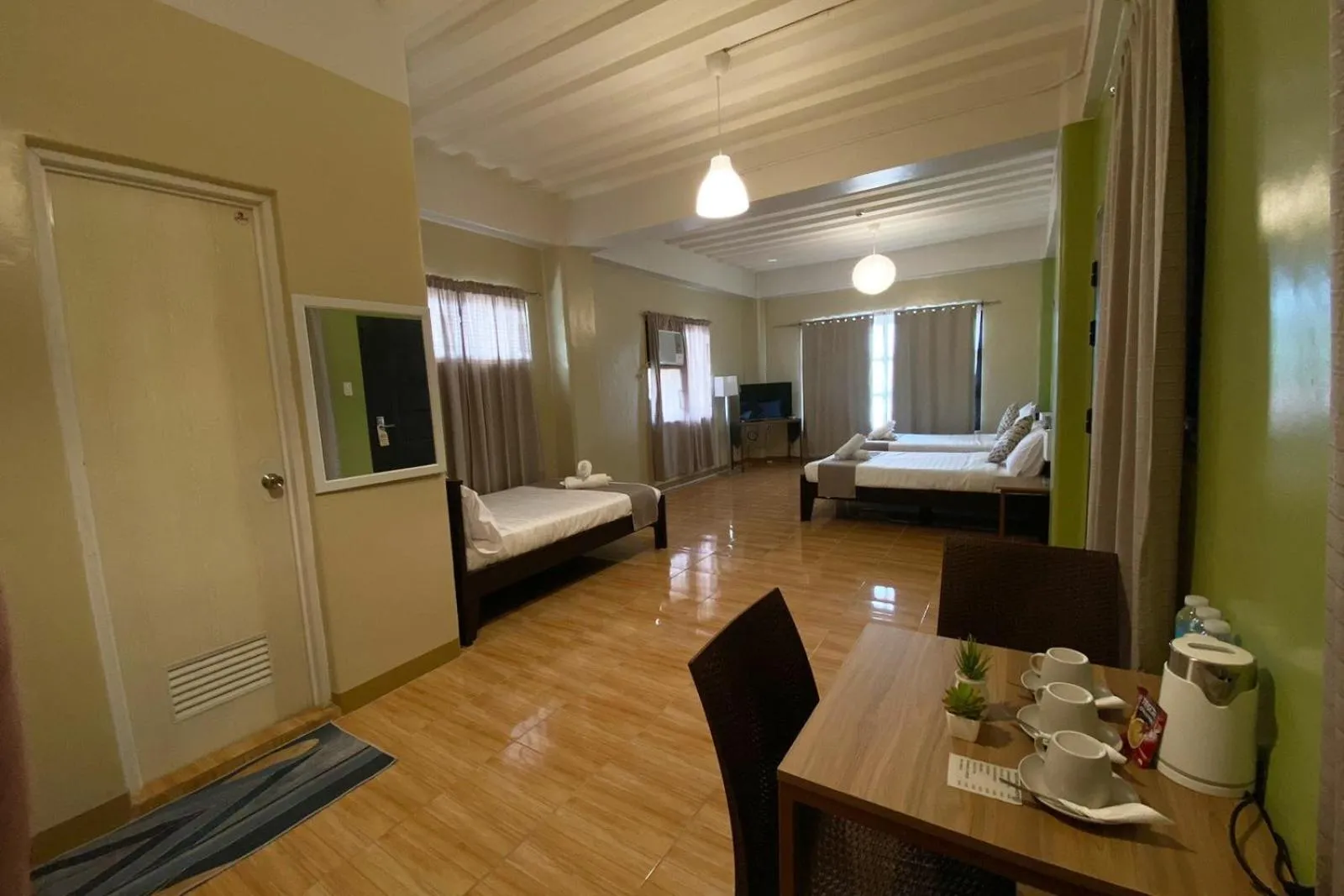 Bed in La Patria Baybay Tourist Inn powered by Cocotel