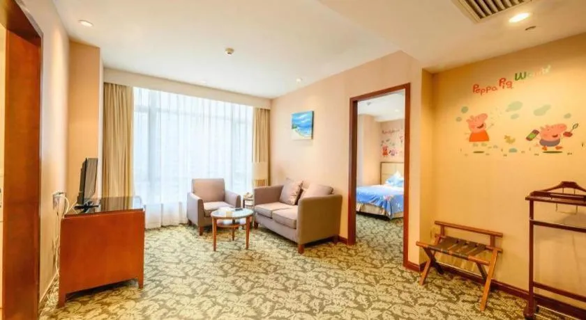 Bed in Xiamen Fortune Hotel