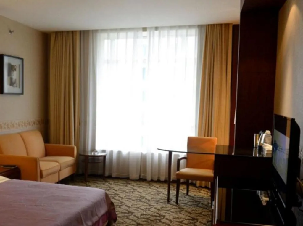 Bed in Xiamen Fortune Hotel