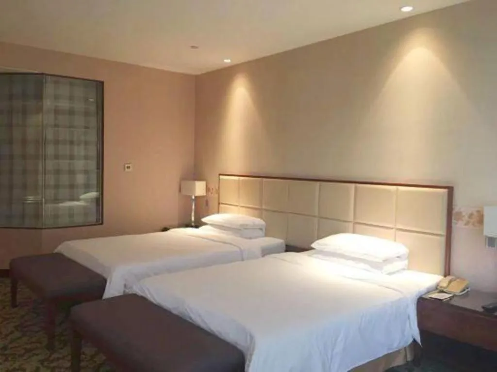 Bed in Xiamen Fortune Hotel