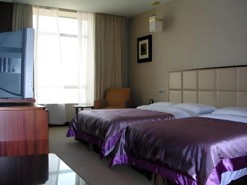 Bed in Xiamen Fortune Hotel