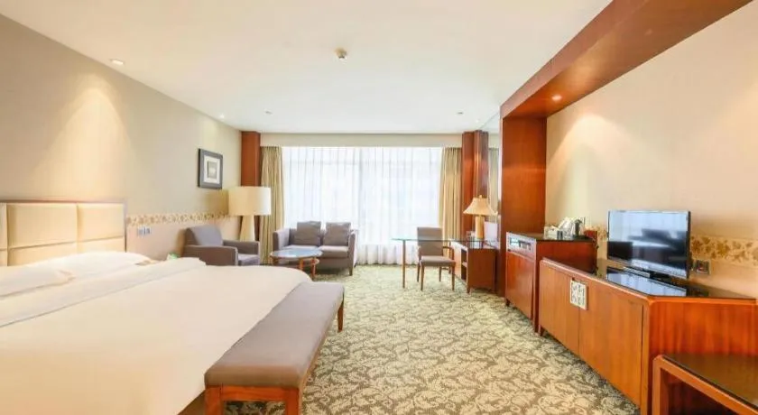 Bed in Xiamen Fortune Hotel