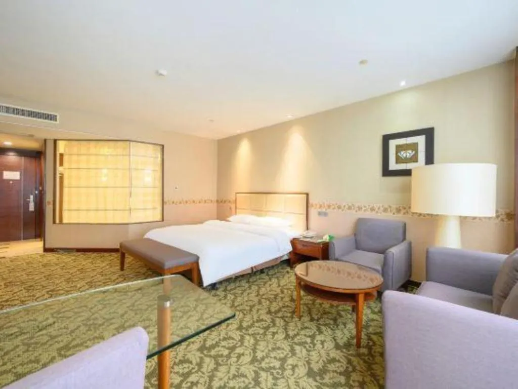 Bed in Xiamen Fortune Hotel