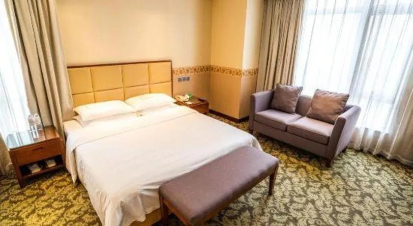 Bed in Xiamen Fortune Hotel