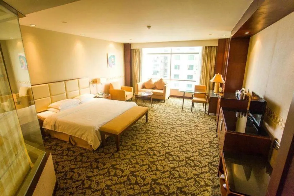 Bed in Xiamen Fortune Hotel