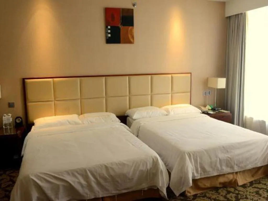 Bed in Xiamen Fortune Hotel