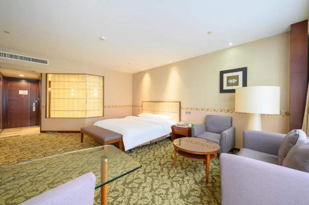 Bed in Xiamen Fortune Hotel