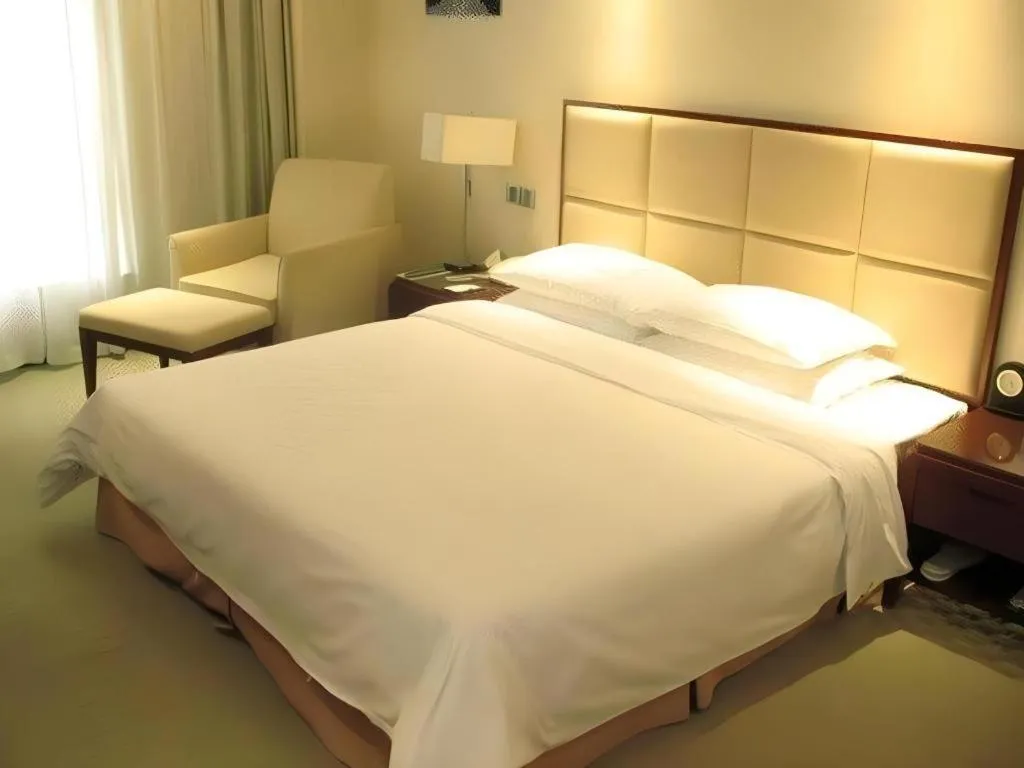 Bed in Xiamen Fortune Hotel