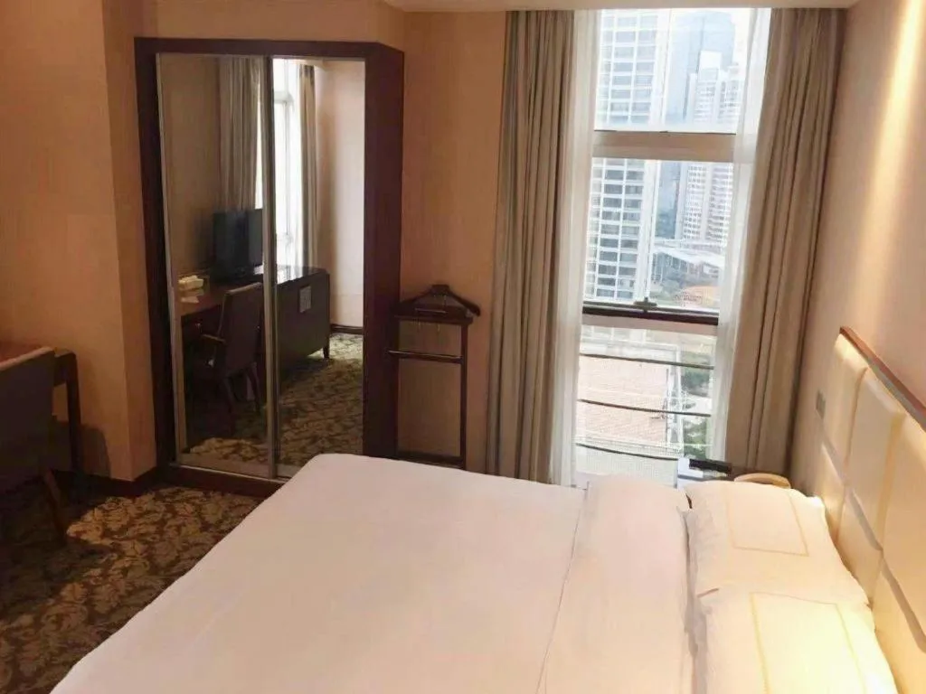 Bed in Xiamen Fortune Hotel