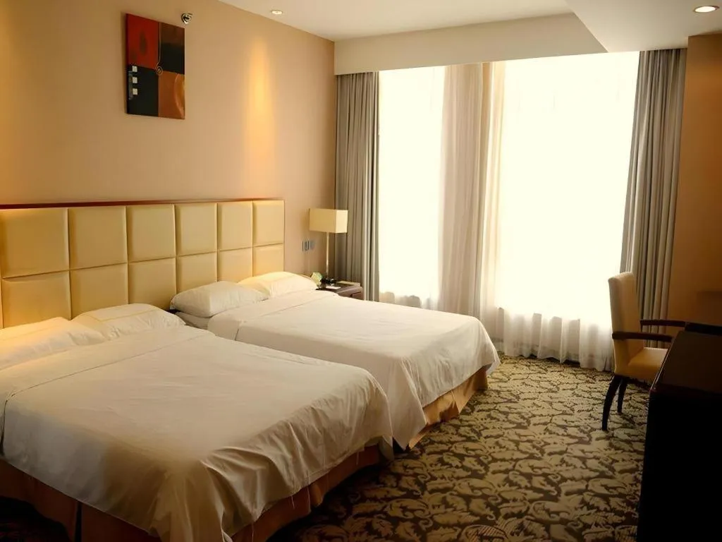 Bed in Xiamen Fortune Hotel
