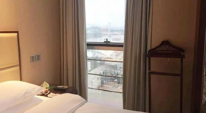 Bed in Xiamen Fortune Hotel