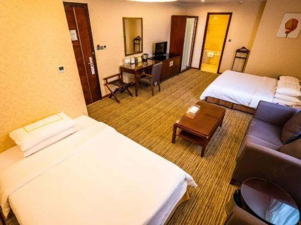 Bed in Xiamen Fortune Hotel