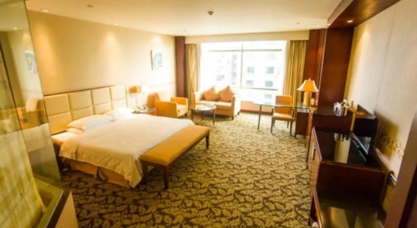 Bed in Xiamen Fortune Hotel