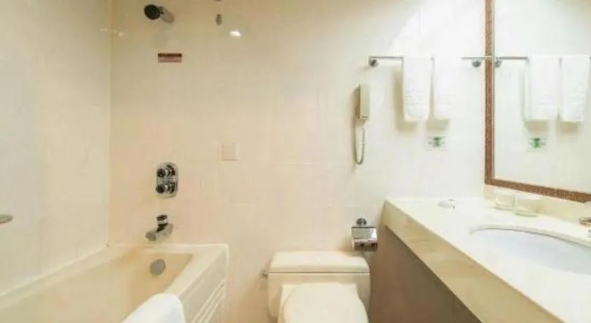 Dalian Zhongshan Hotel