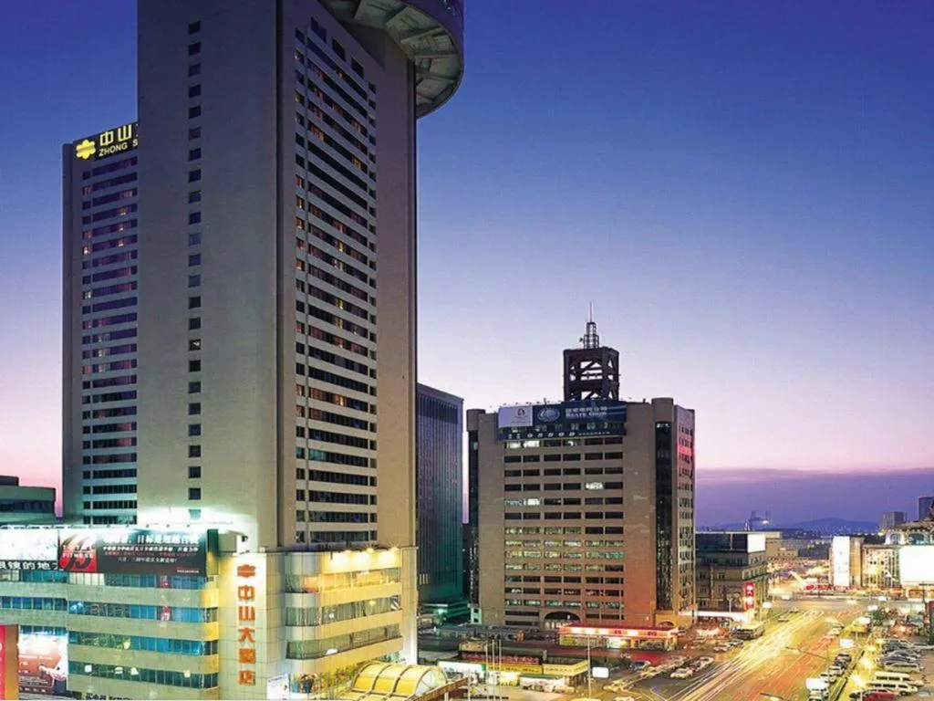 Dalian Zhongshan Hotel