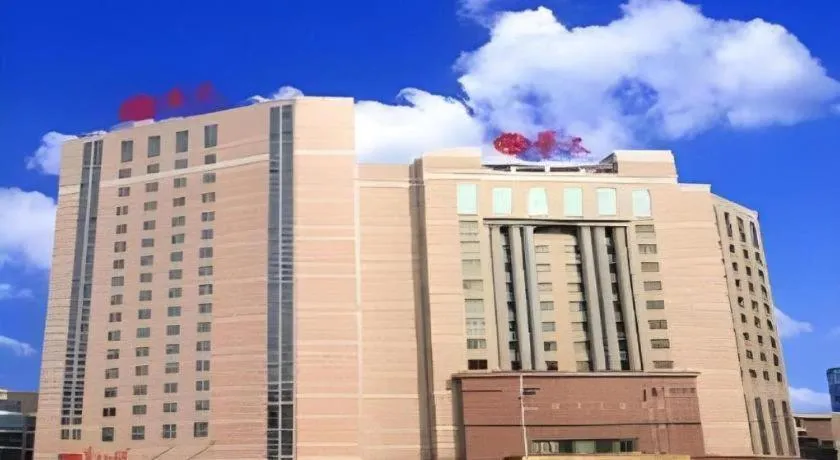 Yiyang Huatian Hotel