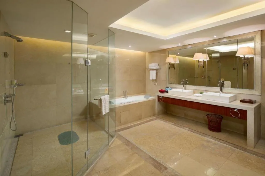 Yiyang Huatian Hotel