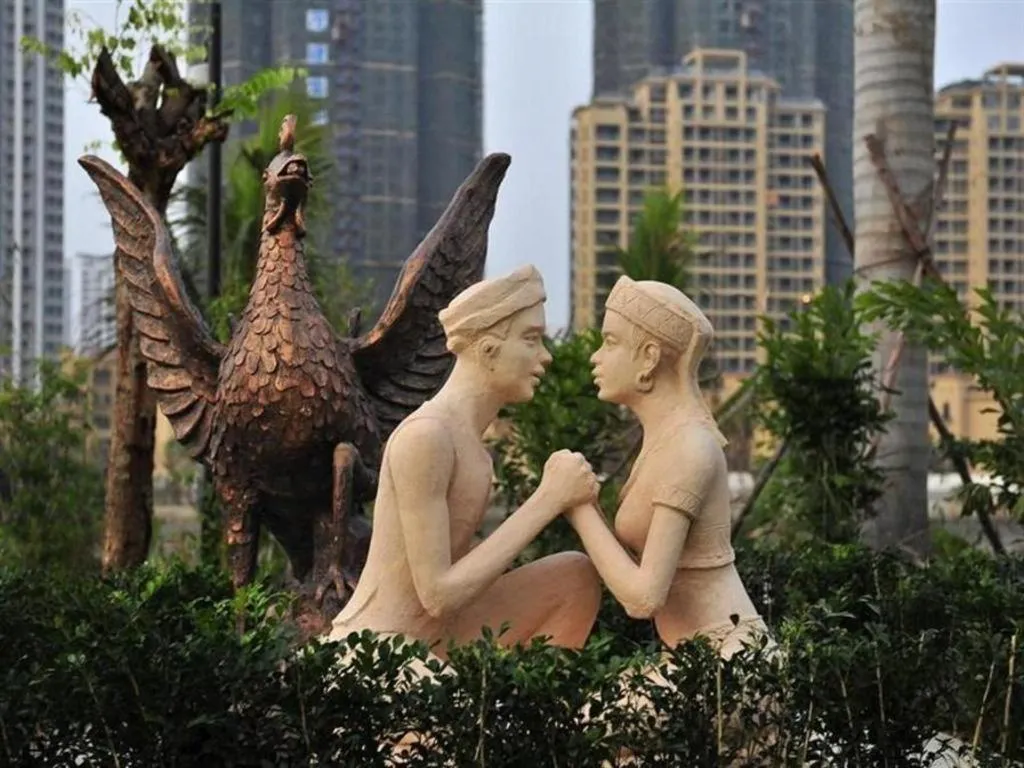 Phoenix Waterside Gloria Resort Sanya