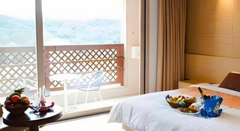 Bed in Richell Hotel