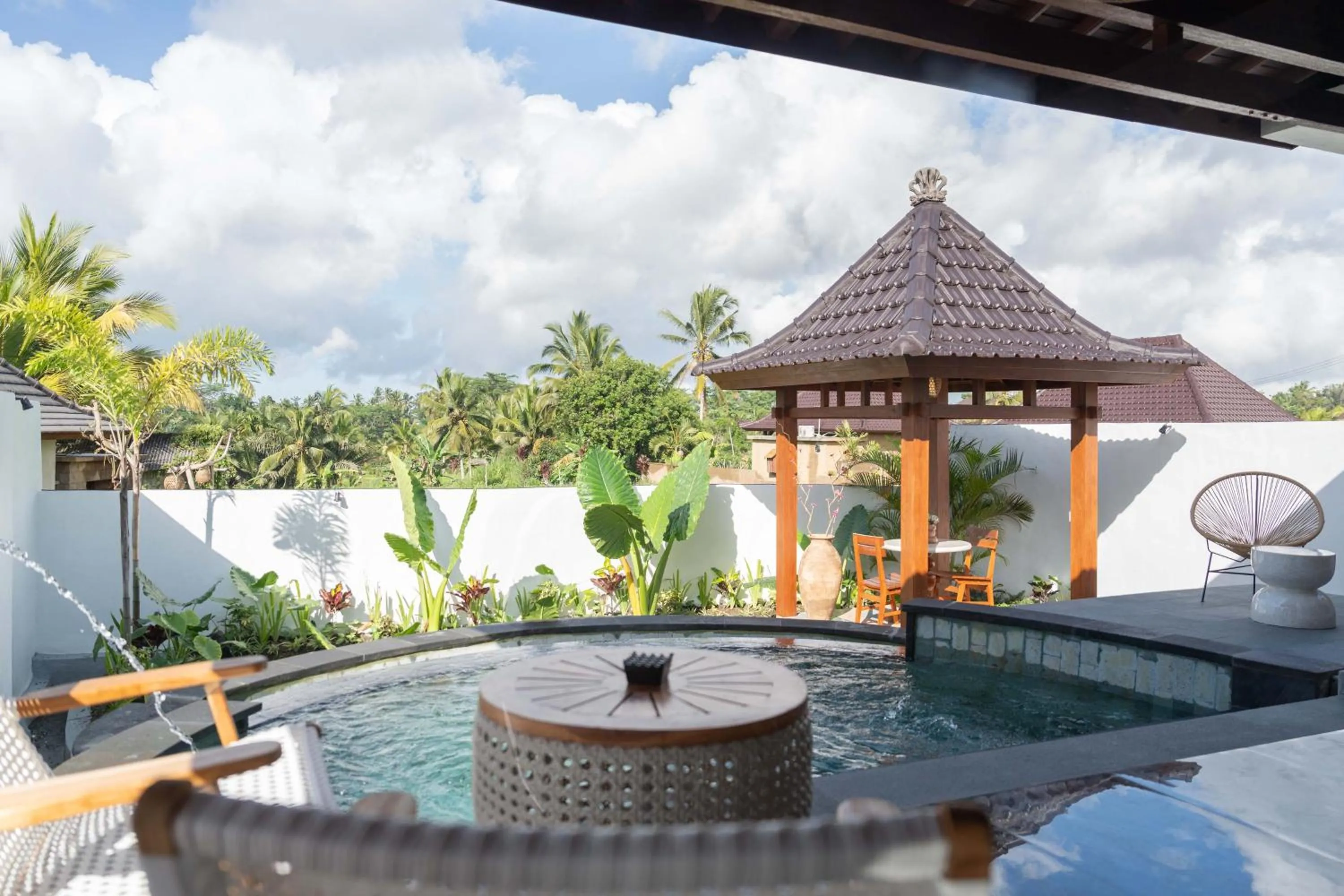 Garden in Maddu Suites