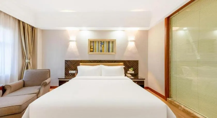 Bed in South Union Hotel