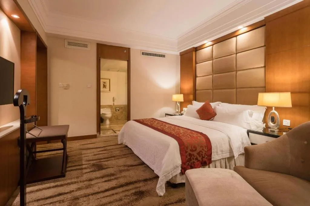 Bed in South Union Hotel