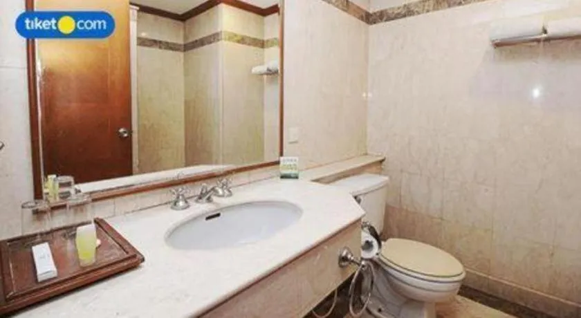 Makassar Golden Hotel