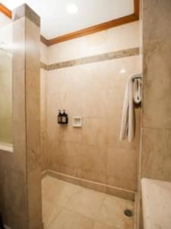 Makassar Golden Hotel