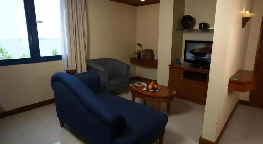 Makassar Golden Hotel