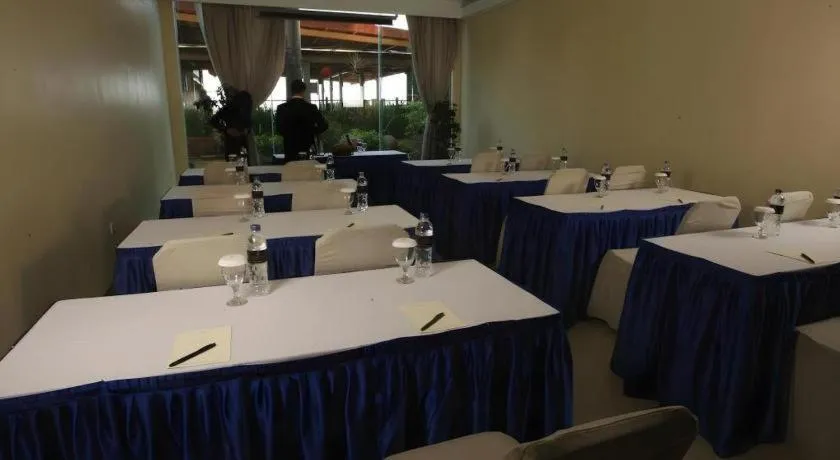 Makassar Golden Hotel