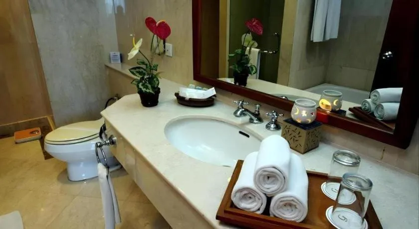 Makassar Golden Hotel