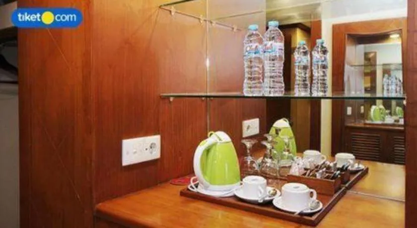 Makassar Golden Hotel