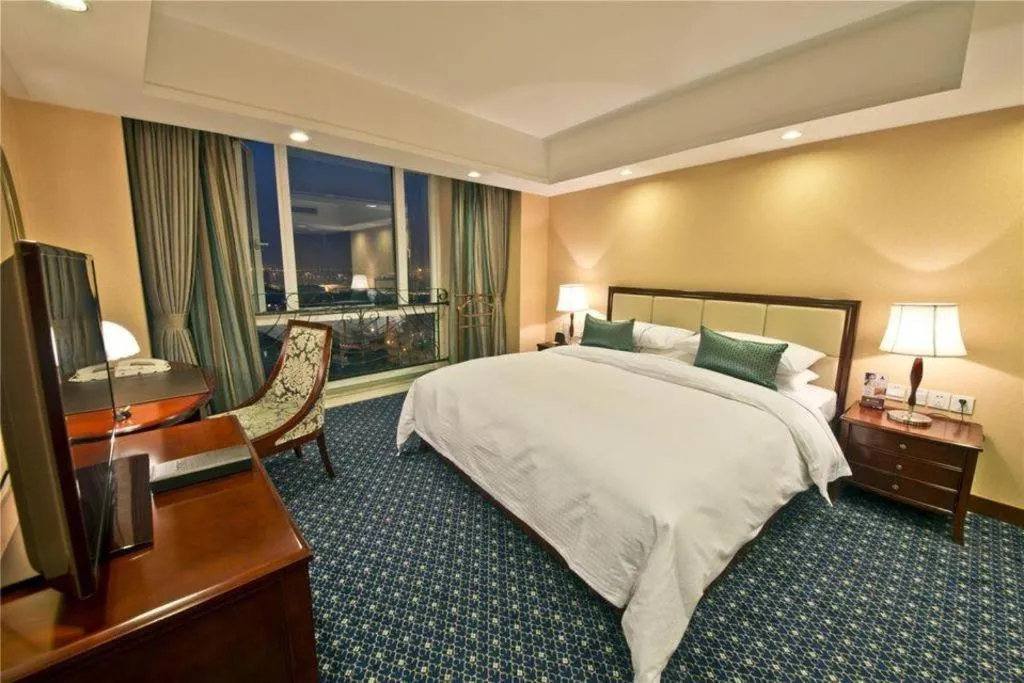 Bed in Argyle International Airport Hotel Shanghai