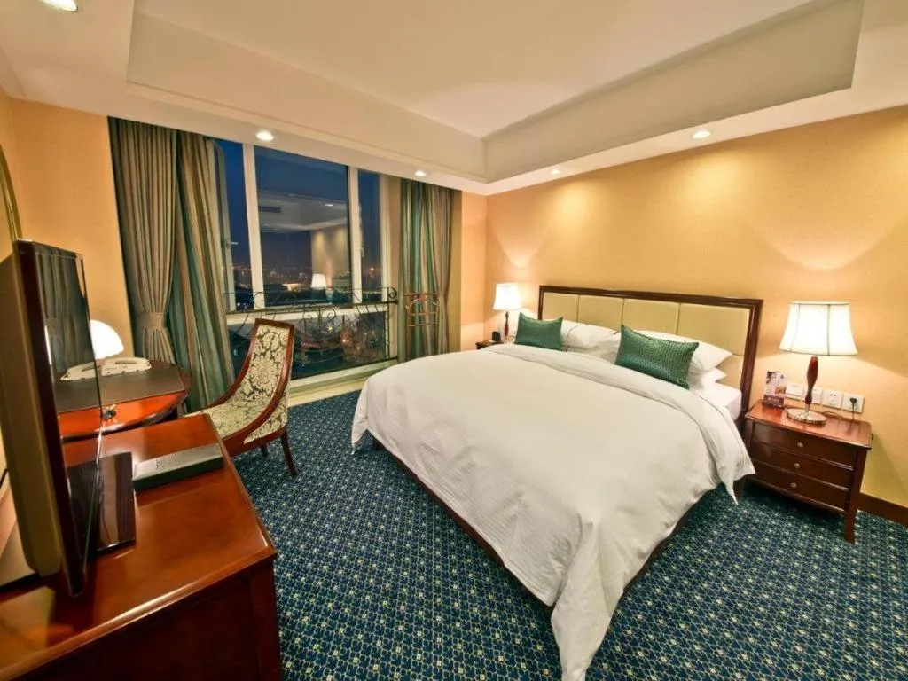 Bed in Argyle International Airport Hotel Shanghai