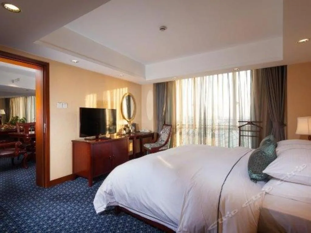 Bed in Argyle International Airport Hotel Shanghai