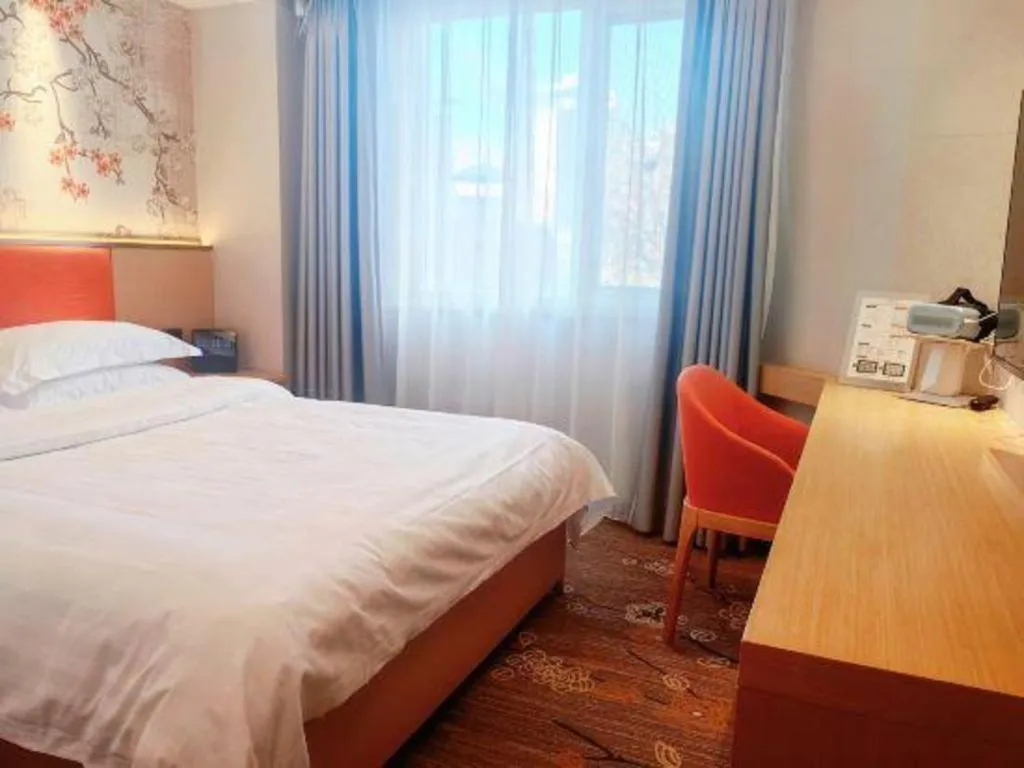 Bed in Rui Cheng Hotel