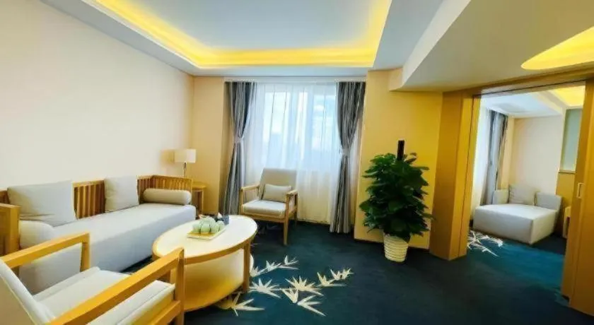 Bed in Rui Cheng Hotel