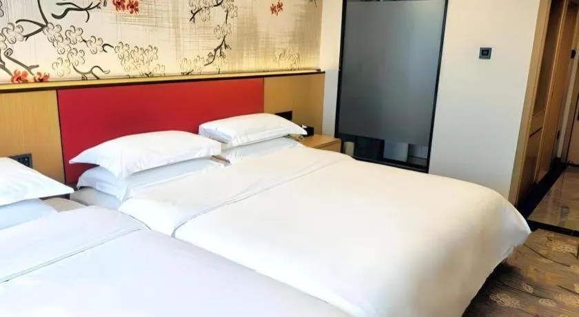 Bed in Rui Cheng Hotel