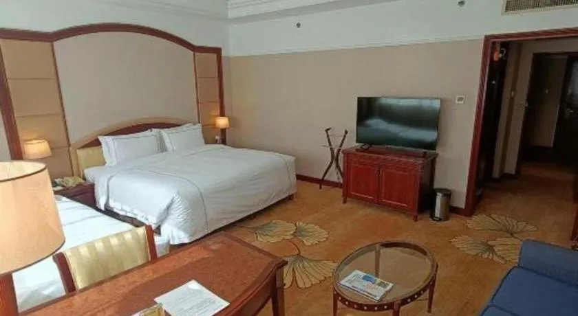Bed in Jianguo Garden Hotel