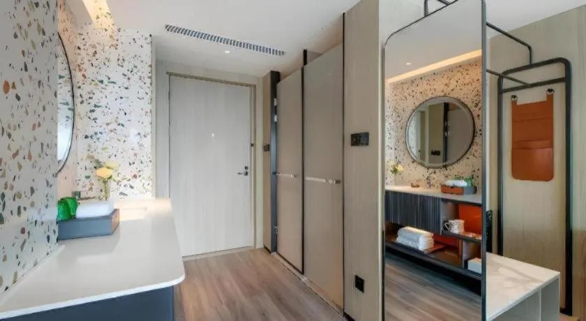 Seaview Gleetour Hotel Shenzhen Eastwing building